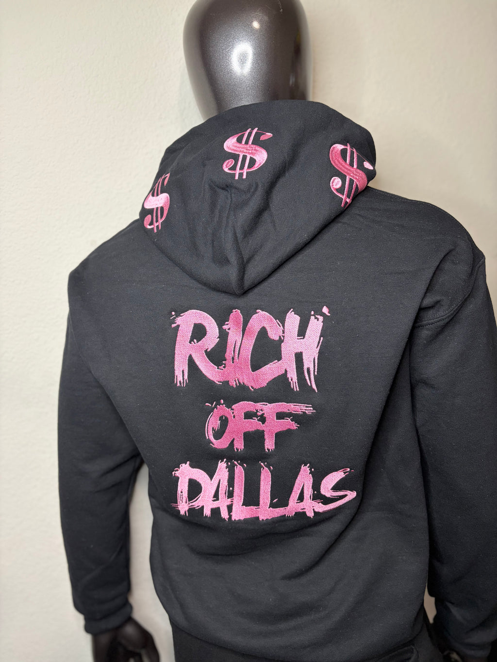Pink "Rich Off Dallas" hoodie